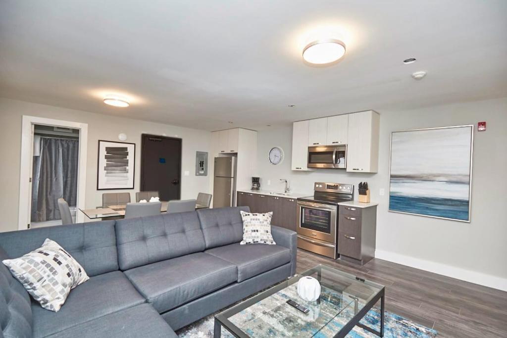 Clifton Hill Hideaway 4B - Two Bedroom Condo Ніагара-Фоллс Екстер'єр фото